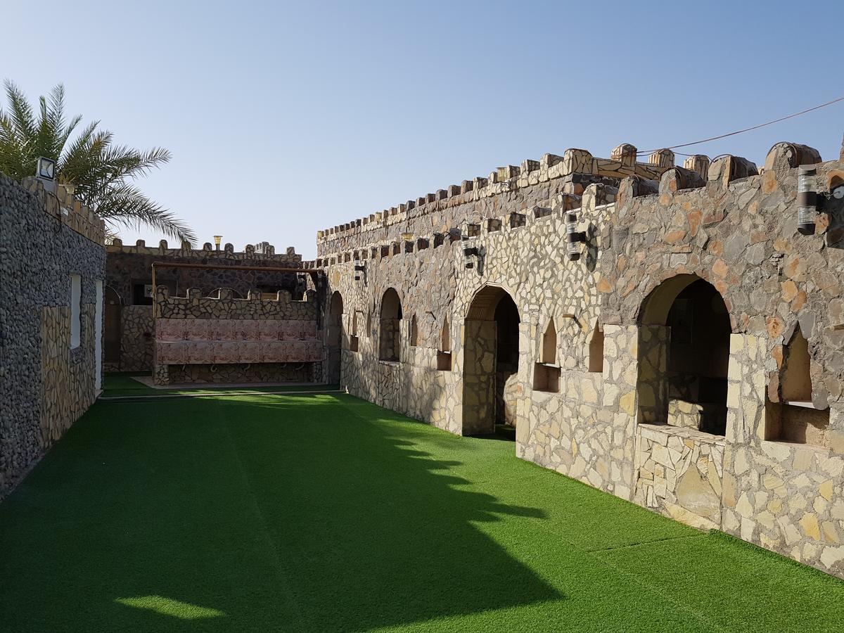 Green Guest Resort - Alnuzul Alkhdhra Resort النزل الخضراء Bilād Manaḩ Exterior foto